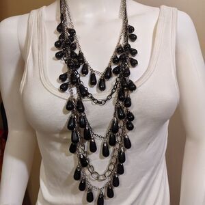 Vintage 5 layer black bead & silvertone necklace